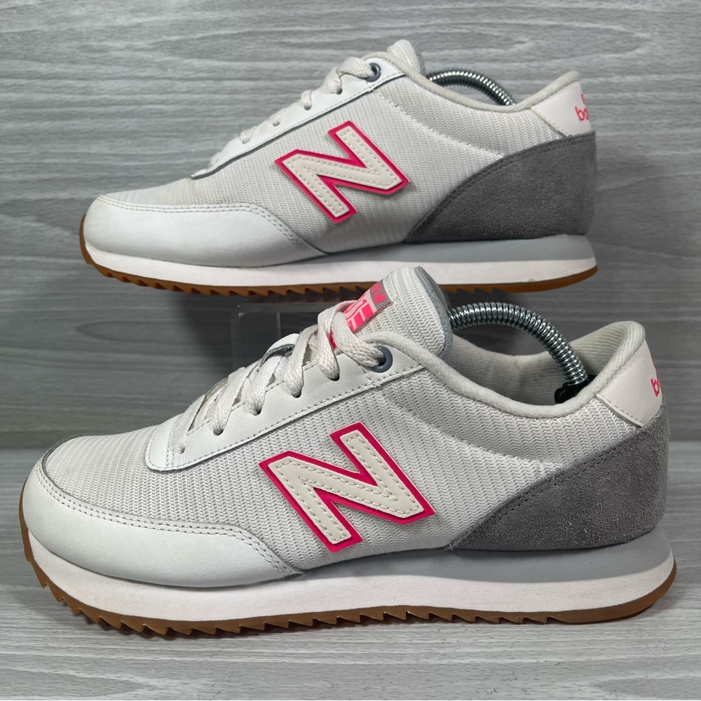Womens New Balance 501 Size 7.5 White Gray Pink Lace Up Shoe WZ501AAI